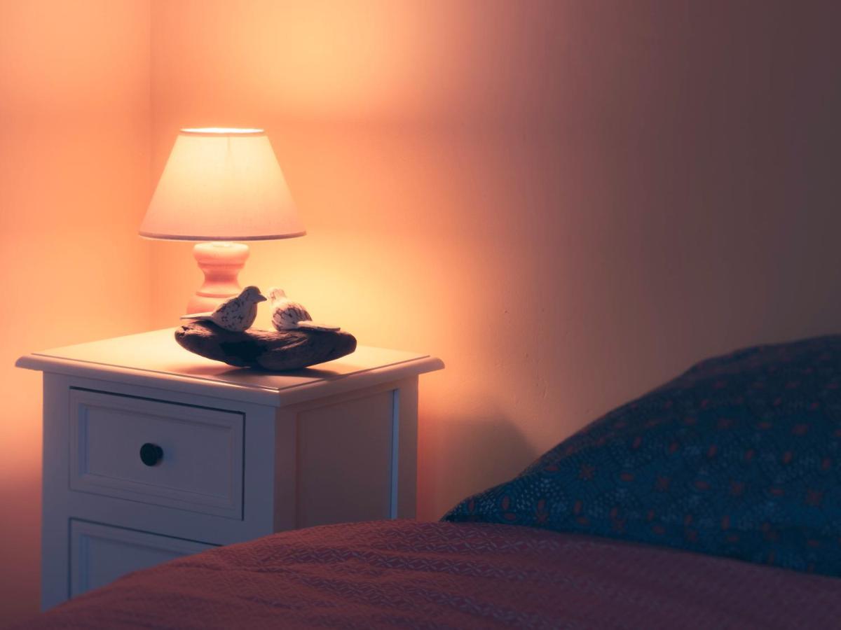 Mas De La Croix - Chambres D'Hotes Sernhac Esterno foto